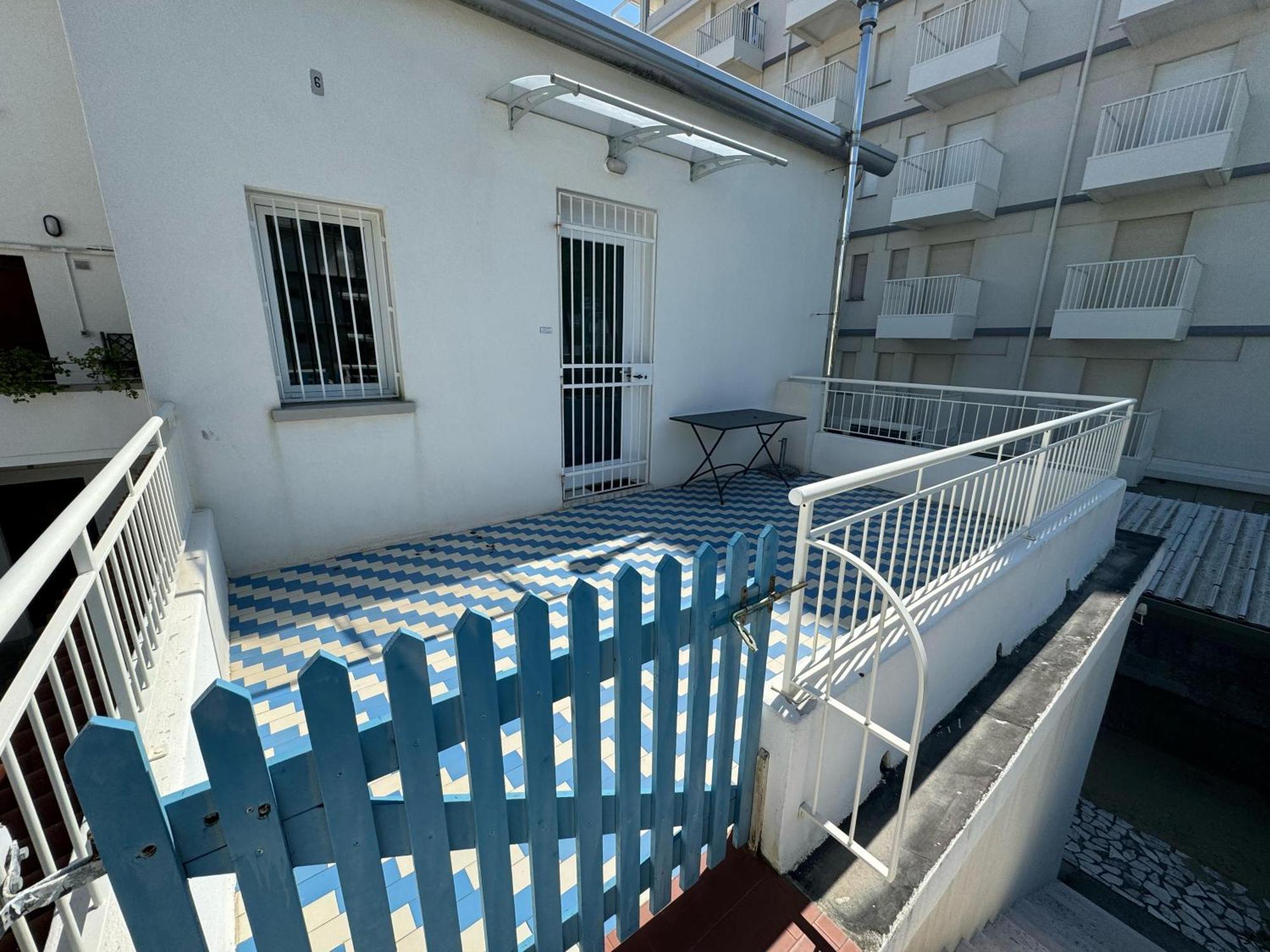 App4Rent Villa Zanetti - Appartamenti Con Spiaggia Privata Frontemare Lido di Jesolo Eksteriør billede